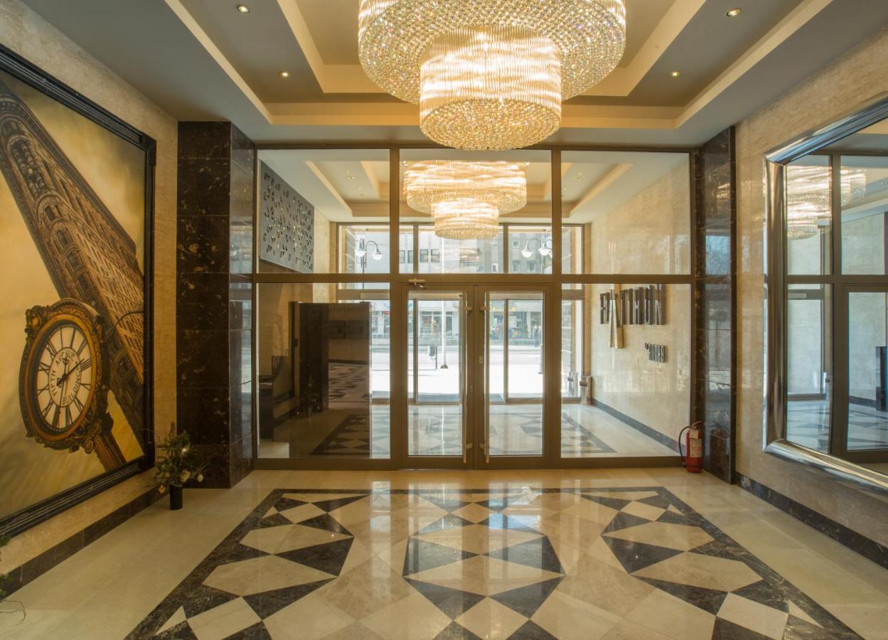 Stylish Apartment, Skopje Centre - Private Parking - Panoramic Views Kültér fotó
